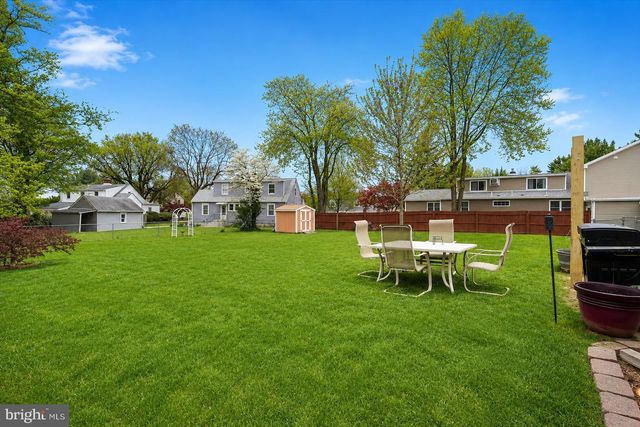 2734 QUAKERBRIDGE RD, Trenton, NJ 08619