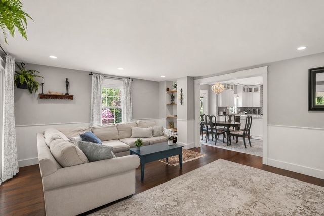 1814 Main Street, Concord, MA 01742
