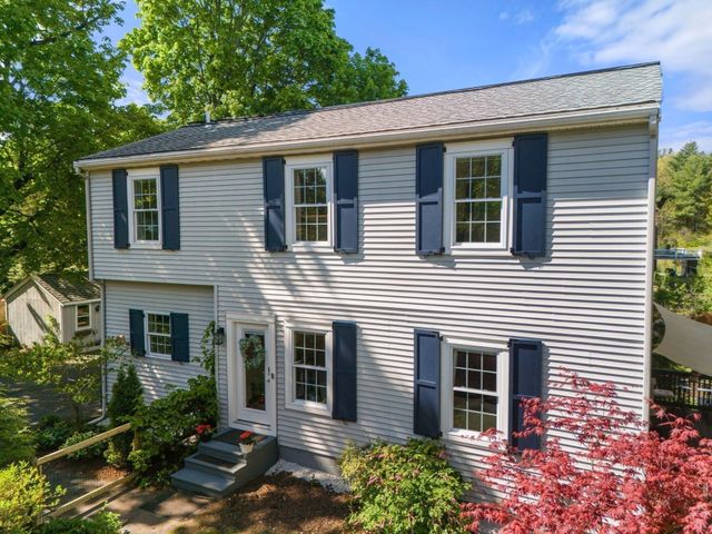1814 Main Street, Concord, MA 01742