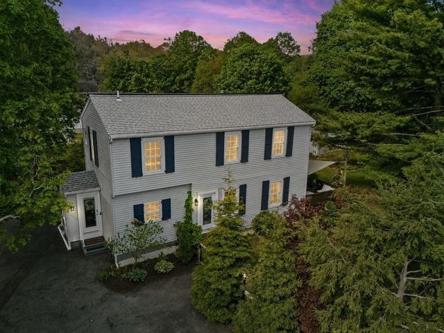 1814 Main Street, Concord, MA 01742
