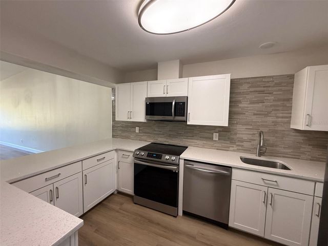 3505 TARPON WOODS BOULEVARD J408, Palm Harbor, FL 34685