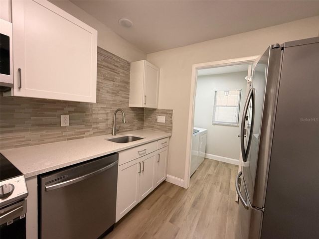 3505 TARPON WOODS BOULEVARD J408, Palm Harbor, FL 34685