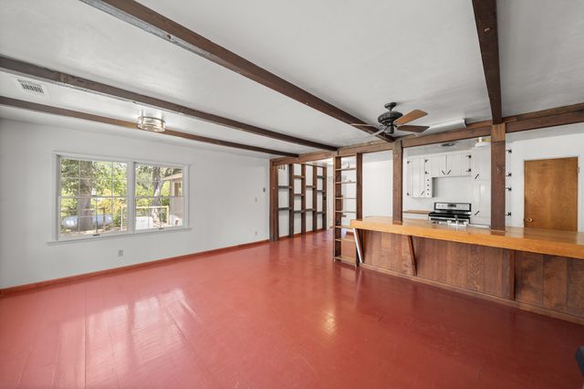 14575 Kinney Avenue, Red Bluff, CA 96080