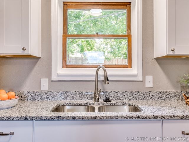 784 N Moccasin Place, Sapulpa, OK 74066