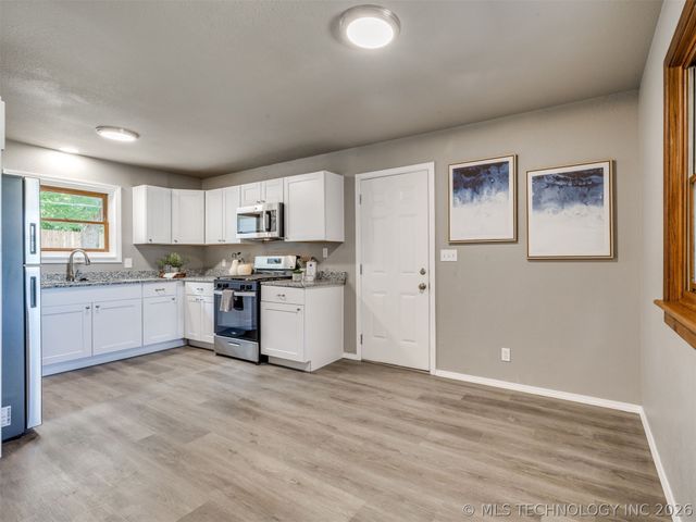 784 N Moccasin Place, Sapulpa, OK 74066
