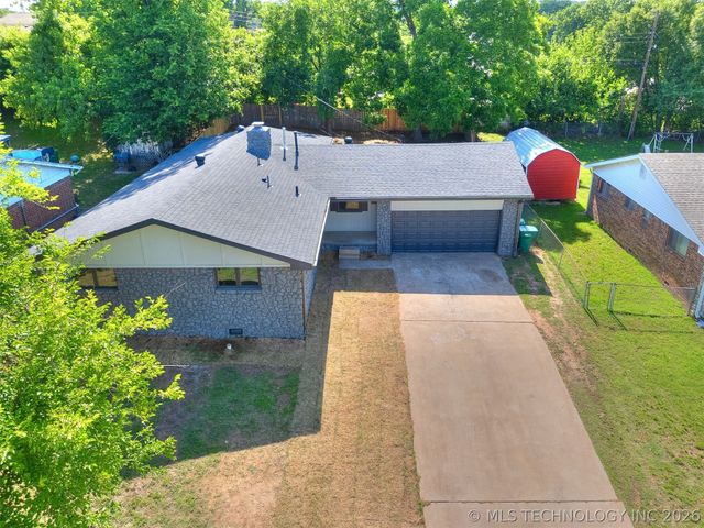 784 N Moccasin Place, Sapulpa, OK 74066