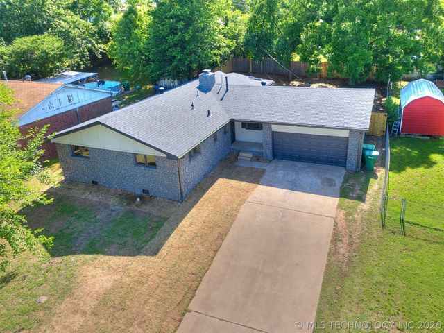 784 N Moccasin Place, Sapulpa, OK 74066