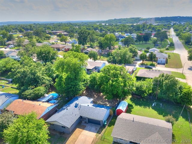 784 N Moccasin Place, Sapulpa, OK 74066