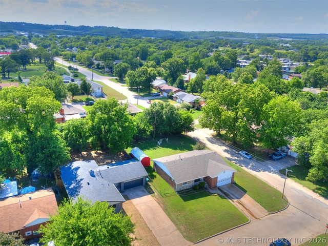 784 N Moccasin Place, Sapulpa, OK 74066