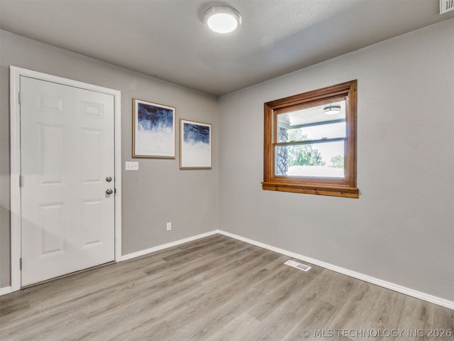 784 N Moccasin Place, Sapulpa, OK 74066