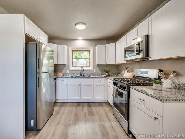 784 N Moccasin Place, Sapulpa, OK 74066