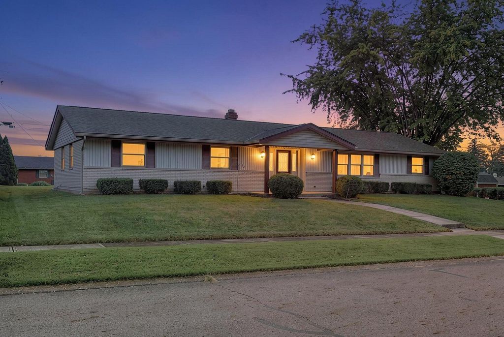 1268 Ponderosa Court, Fairborn, OH 45324