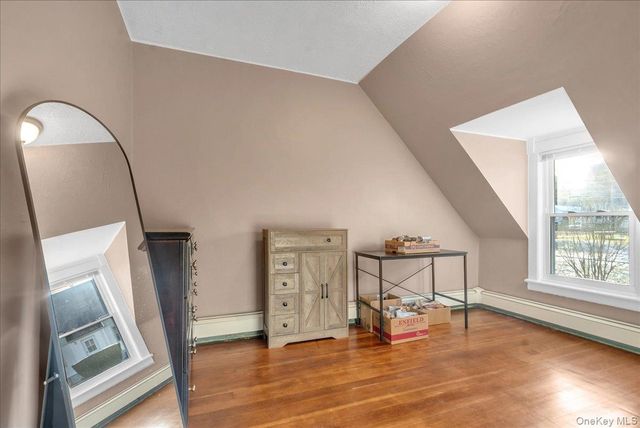 10 Sparten Place B, Tuxedo Park, NY 10987