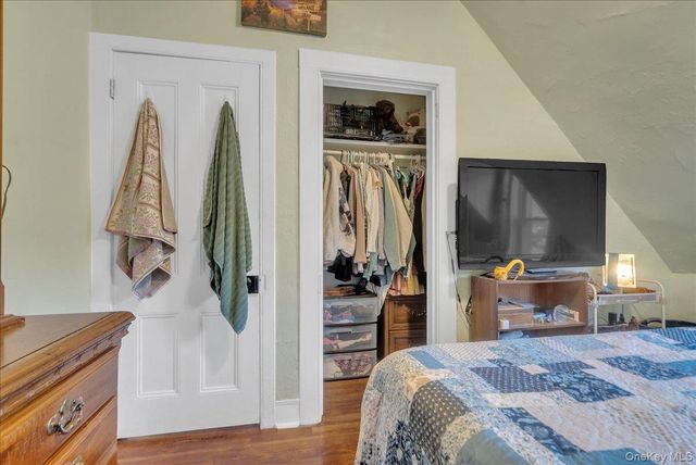 10 Sparten Place B, Tuxedo Park, NY 10987