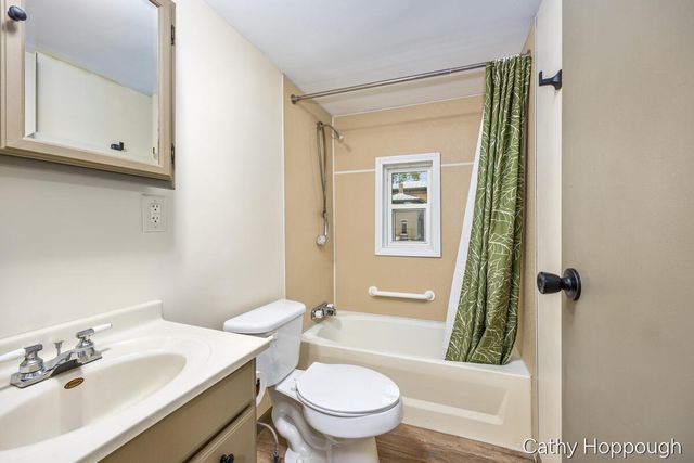 153 Baldwin Street, Lyons, MI 48851