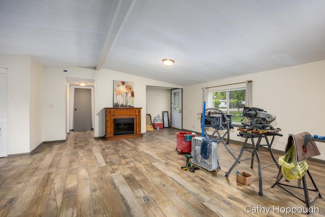 153 Baldwin Street, Lyons, MI 48851