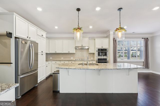 201 Birchin Drive, Woodstock, GA 30188