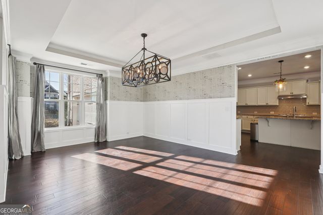 201 Birchin Drive, Woodstock, GA 30188