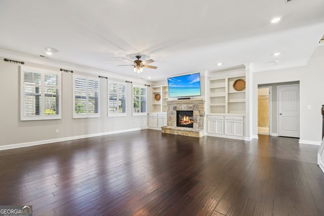 201 Birchin Drive, Woodstock, GA 30188