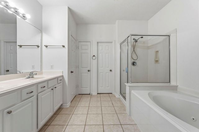 103 Ledgestone Place, The Woodlands, TX 77382