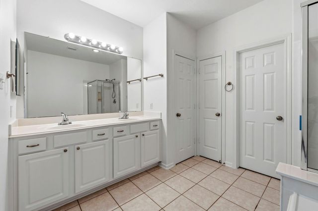 103 Ledgestone Place, The Woodlands, TX 77382