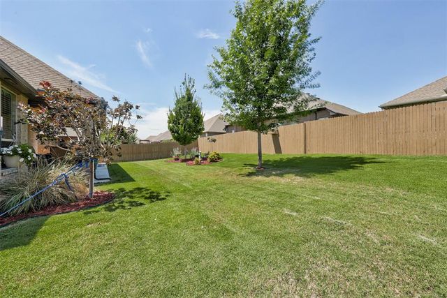 1311 Presidio Drive, Norman, OK 73072