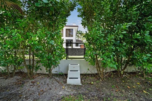 199 Caoba Court, Coral Gables, FL 33143