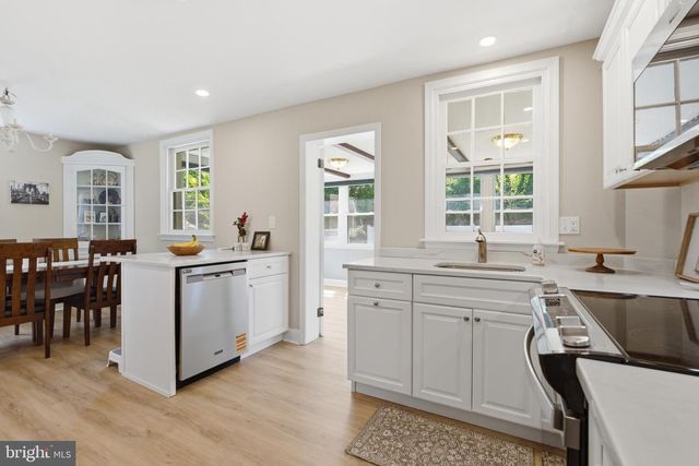 308 CANTERBURY RD, Havertown, PA 19083