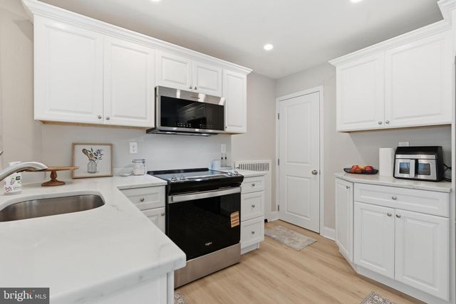 308 CANTERBURY RD, Havertown, PA 19083