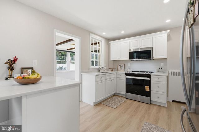 308 CANTERBURY RD, Havertown, PA 19083