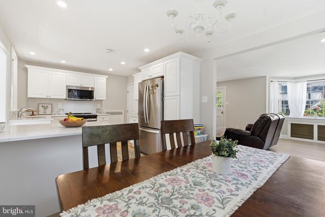 308 CANTERBURY RD, Havertown, PA 19083