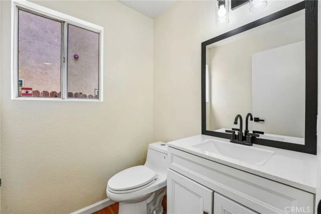 11472 Citrus Glen Ln, Fontana, CA 92337