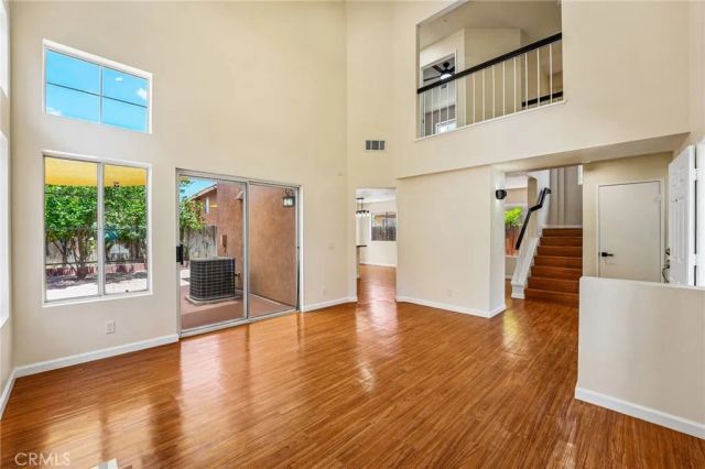 11472 Citrus Glen Ln, Fontana, CA 92337