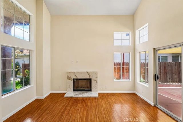 11472 Citrus Glen Ln, Fontana, CA 92337