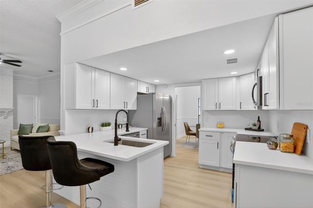 216 THISTLEWOOD CIRCLE, Longwood, FL 32779