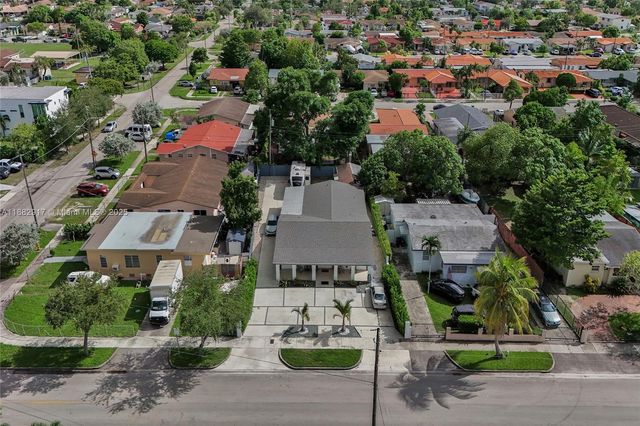 11220 SW 2nd St, Sweetwater, FL 33174