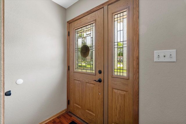 480 Rip Van Winkle DRIVE, Waukesha, WI 53186