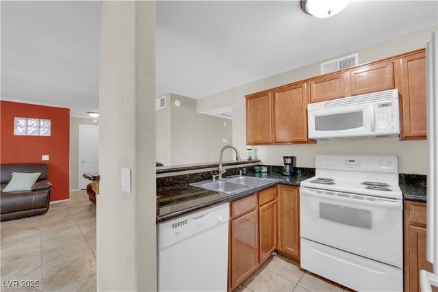 3145 East Flamingo Road 1028, Las Vegas, NV 89121