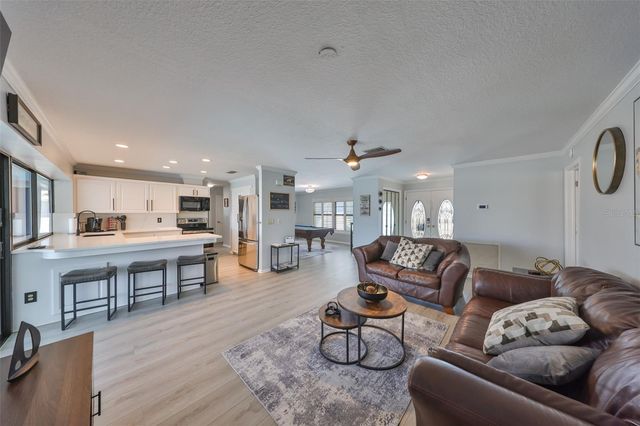 909 BIRDIE WAY, Apollo Beach, FL 33572