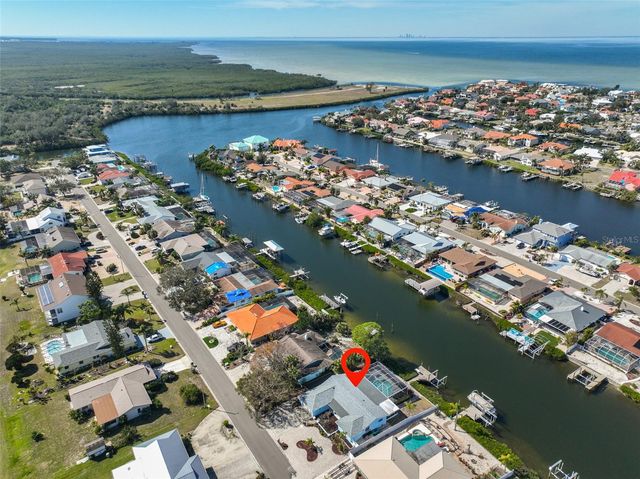 909 BIRDIE WAY, Apollo Beach, FL 33572