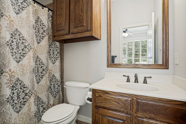 15136 Seventeen Lakes Boulevard, Fort Worth, TX 76262
