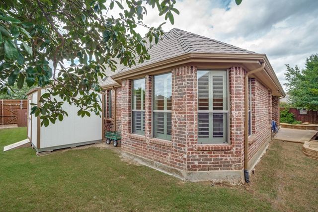 15136 Seventeen Lakes Boulevard, Fort Worth, TX 76262