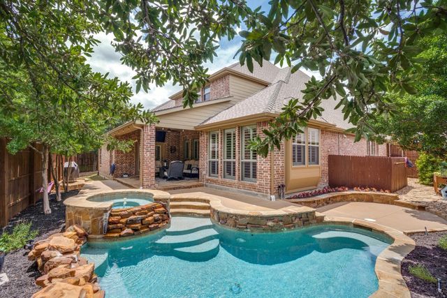 15136 Seventeen Lakes Boulevard, Fort Worth, TX 76262