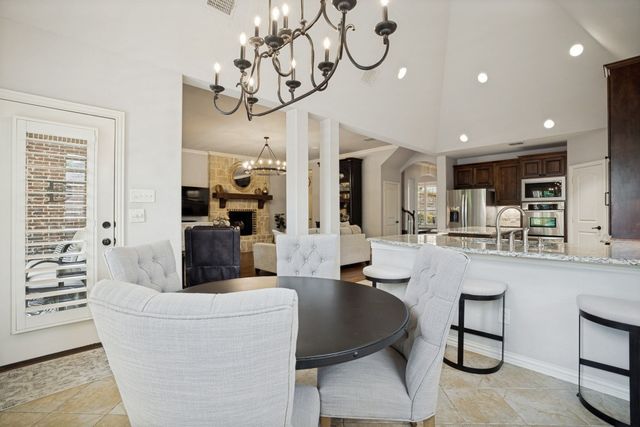 15136 Seventeen Lakes Boulevard, Fort Worth, TX 76262