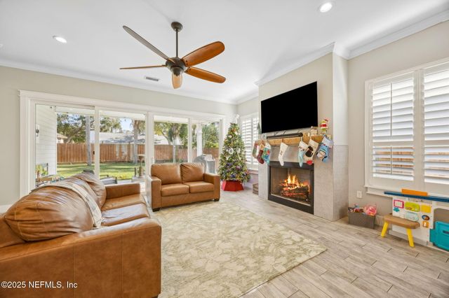 3839 GRANDE Boulevard, Jacksonville Beach, FL 32250