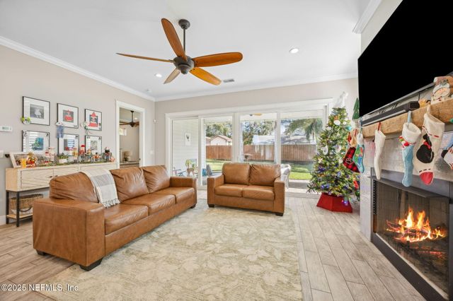 3839 GRANDE Boulevard, Jacksonville Beach, FL 32250