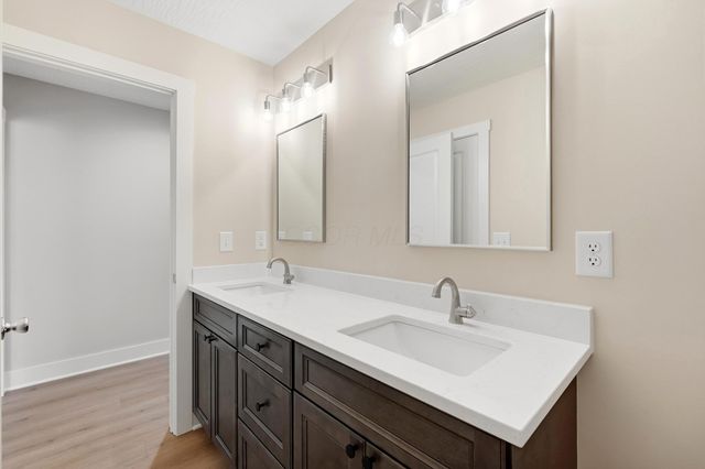3294-3298 Rose Avenue, 3294, Grove City, OH 43123