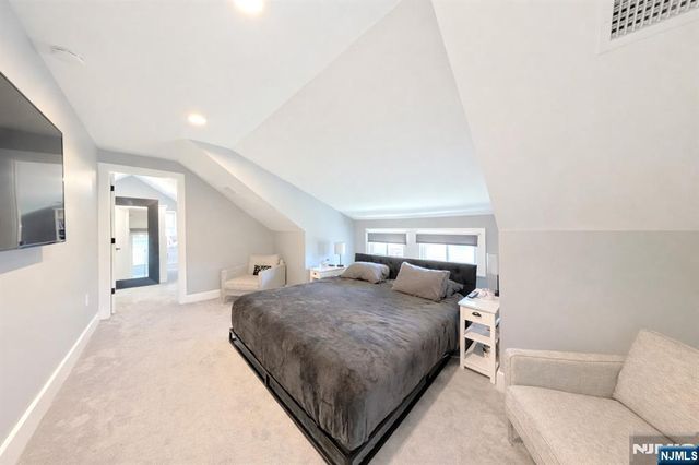 104 Walter Avenue, Hasbrouck Heights, NJ 07604