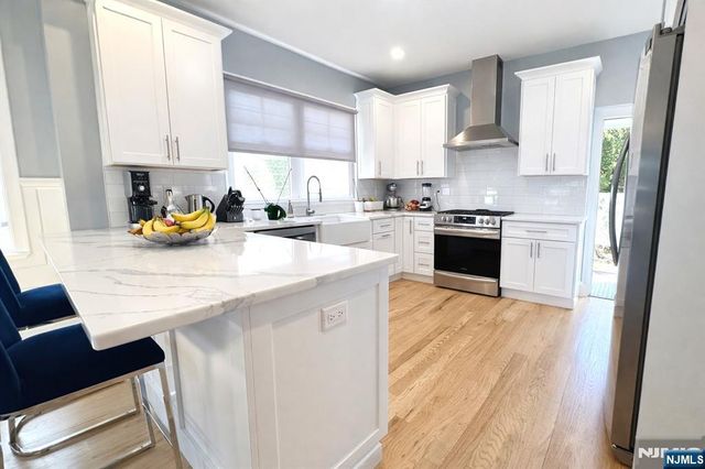 104 Walter Avenue, Hasbrouck Heights, NJ 07604