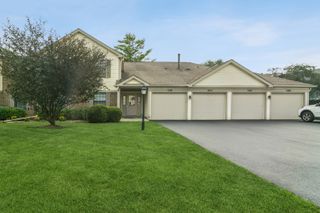 5160 Coventry Lane, Gurnee, IL 60031